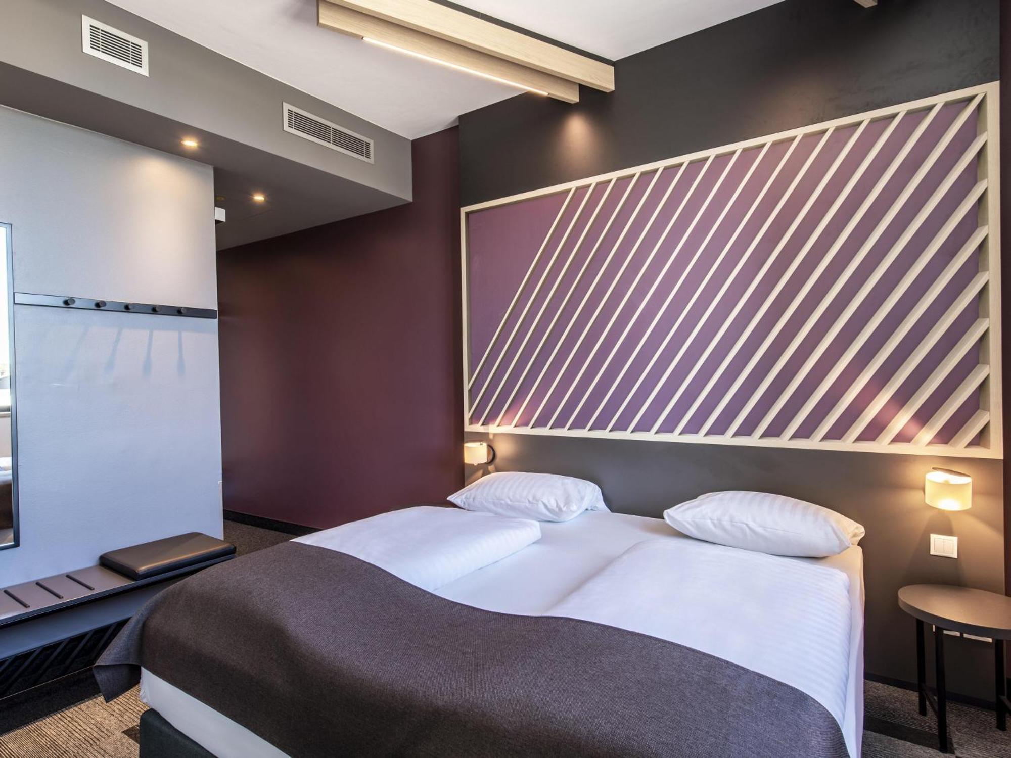 B&B Hotel Muenchen-Trudering מראה חיצוני תמונה